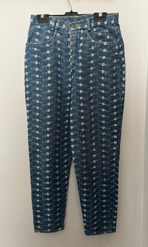 PANTALÓN FLORES BORDADAS