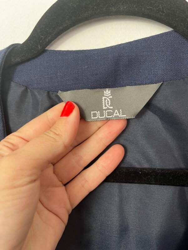 CHAQUETA DUCAL BORDADOS - Imagen 6