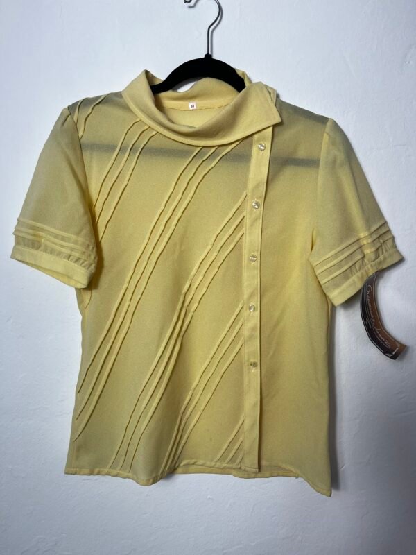 BLUSA MANTEQUILLA
