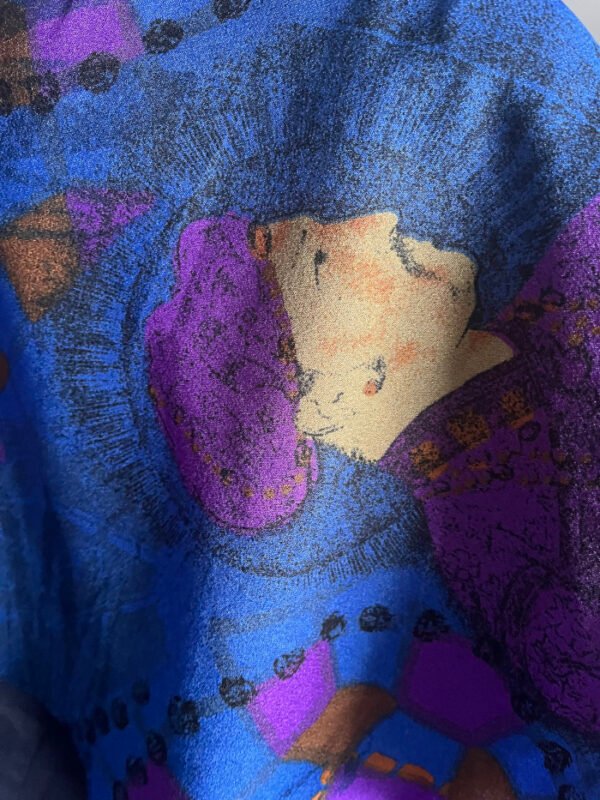 BLUSA CON CAPITA - Imagen 6