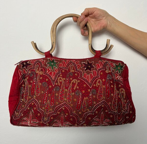 BOLSO SEDA ROJO Y PEDRERÍA