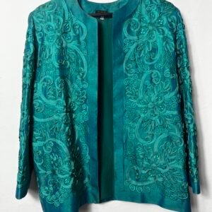 CHAQUETA VERDE DE SEDA Y BORDADOS