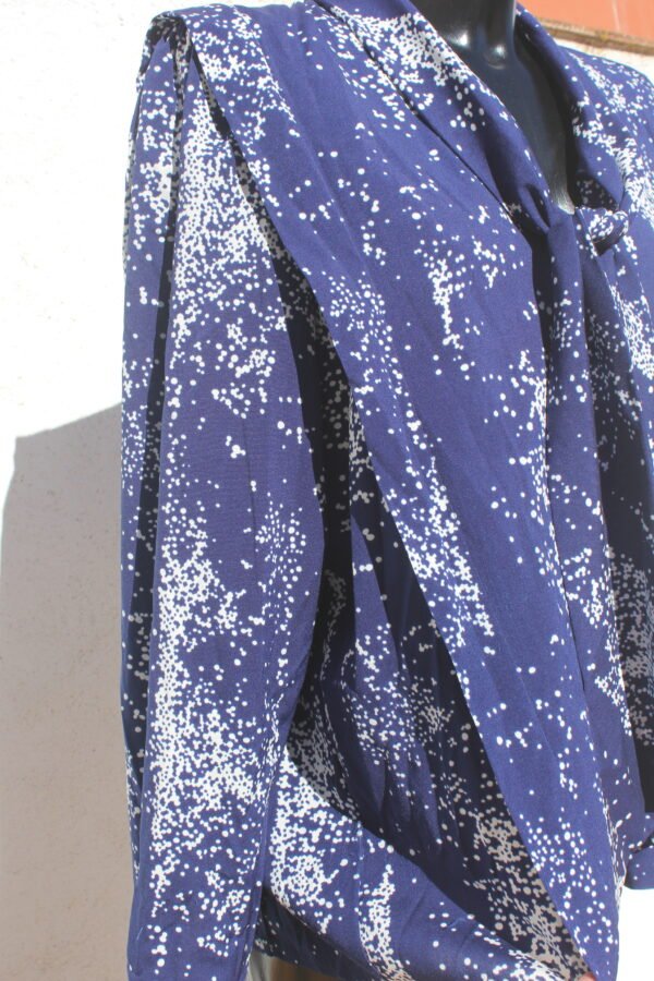 BLUSA VINTAGE LAZADA AL CUELLO - Imagen 3