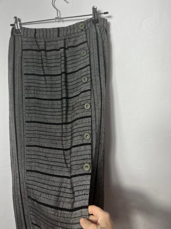 FALDA MIDI GRIS - Imagen 2