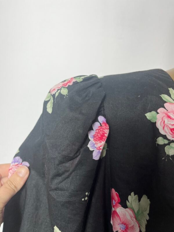 VESTIDO CON DELANTAL - Imagen 3