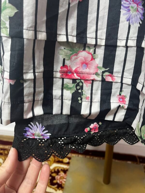 VESTIDO CON DELANTAL - Imagen 5