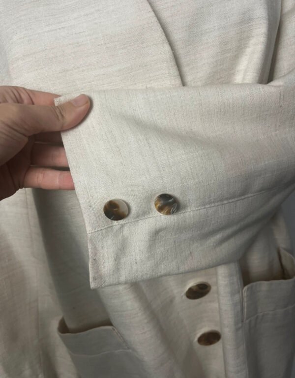 CHAQUETA DE LINO BEIGE - Imagen 3