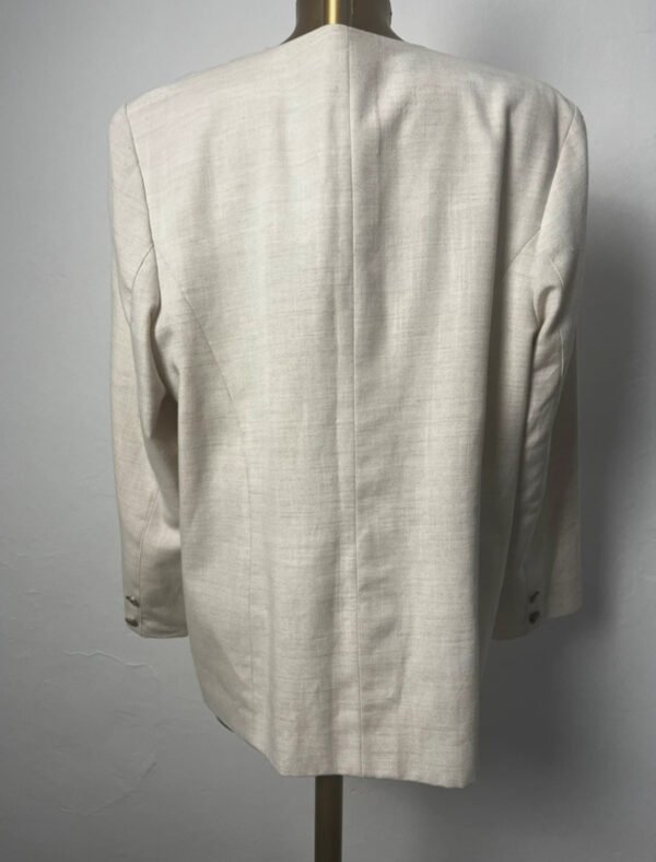 CHAQUETA DE LINO BEIGE - Imagen 5