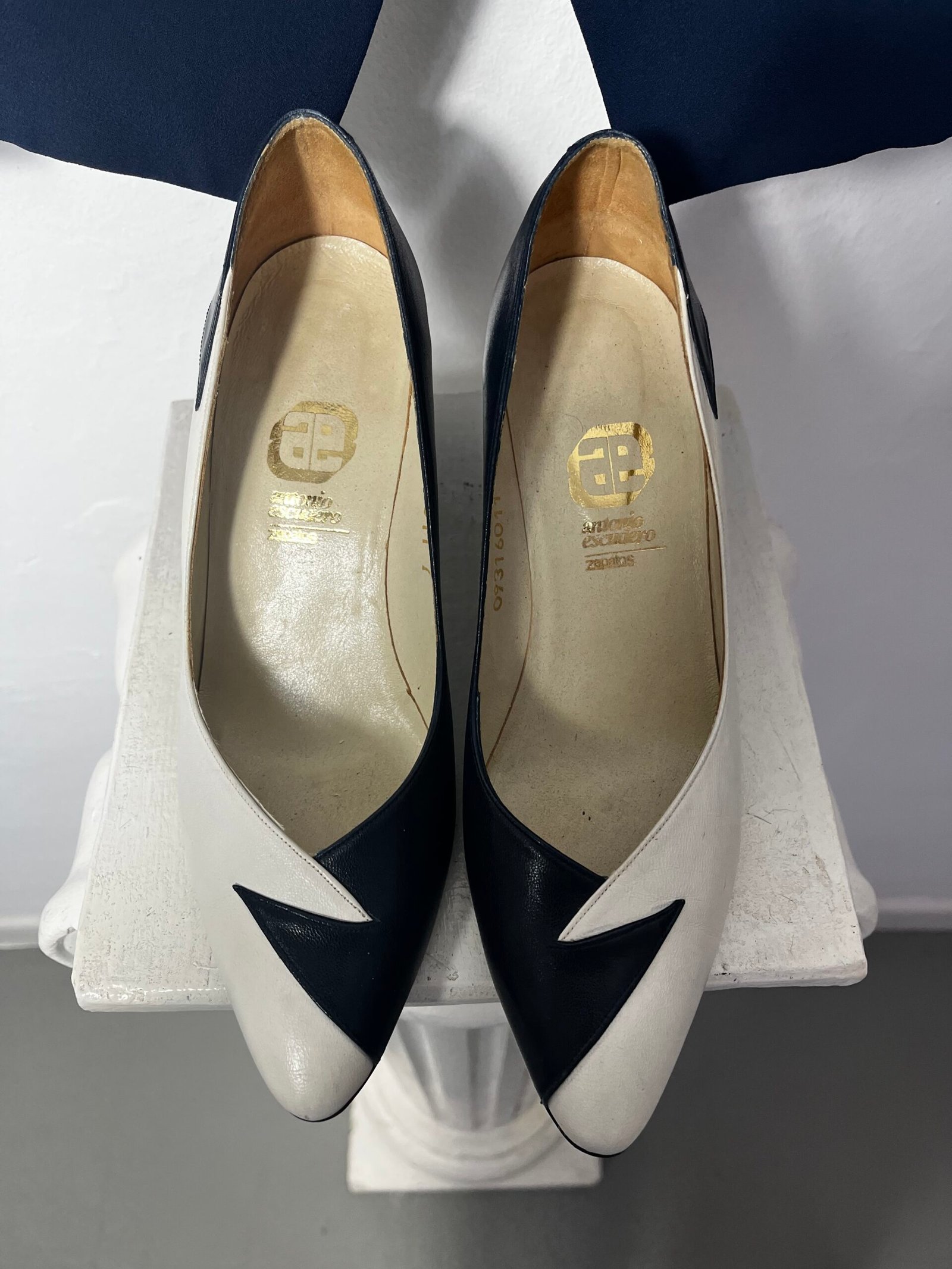 CONJUNTO BLAZER Y ZAPATOS - Imagen 6