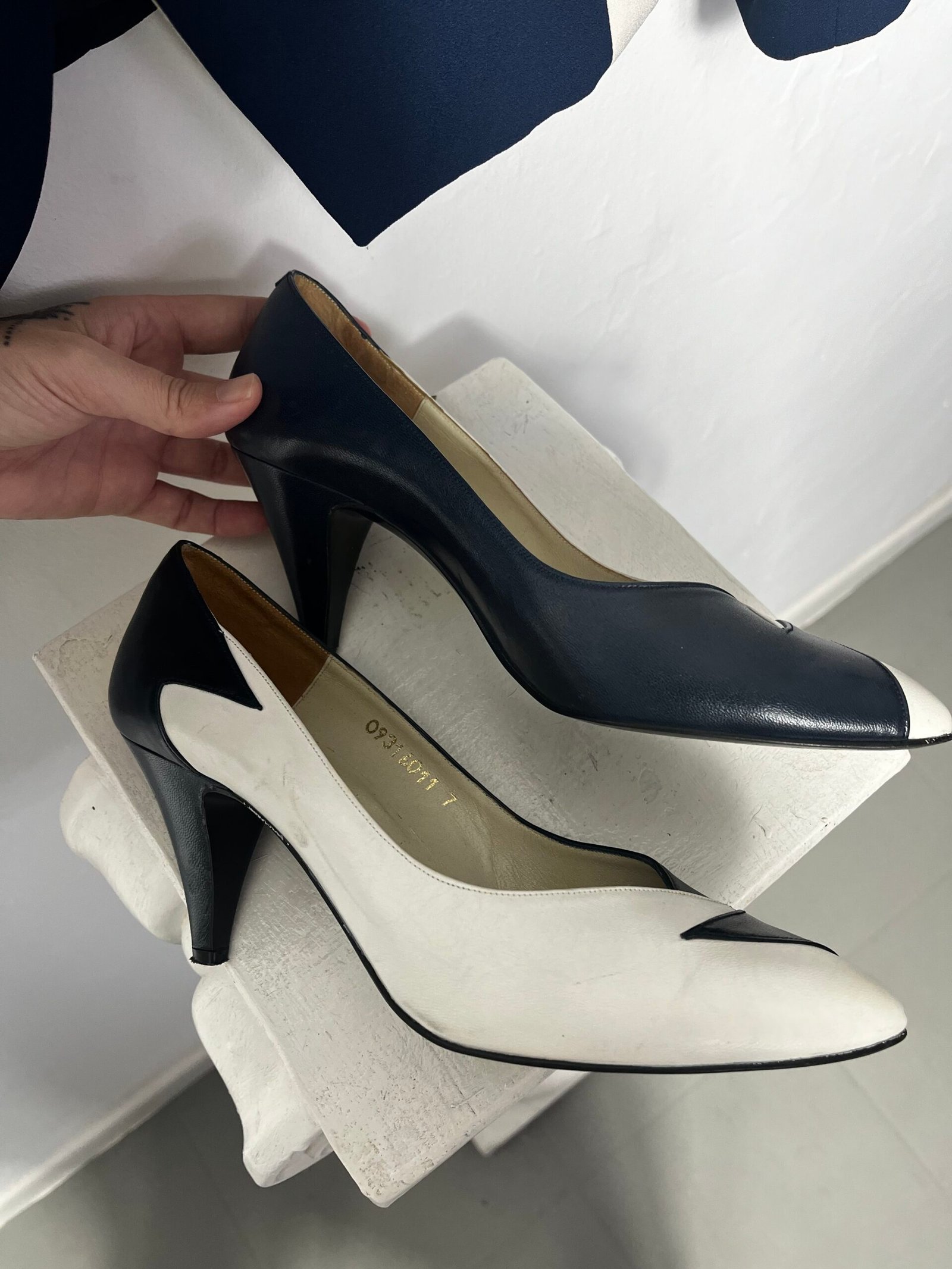 CONJUNTO BLAZER Y ZAPATOS - Imagen 7