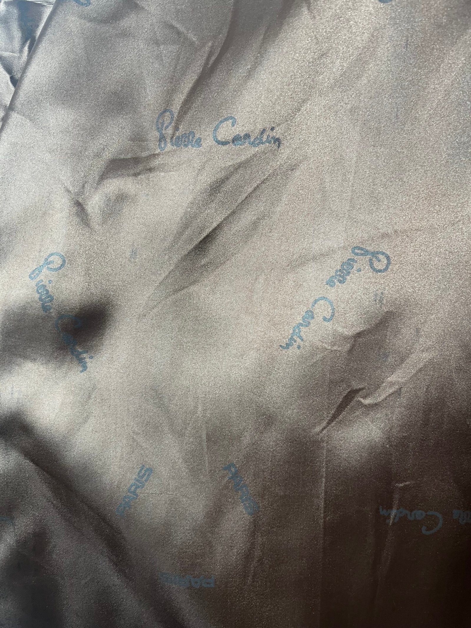 ABRIGO RAYAS PIERRE CARDIN - Imagen 9