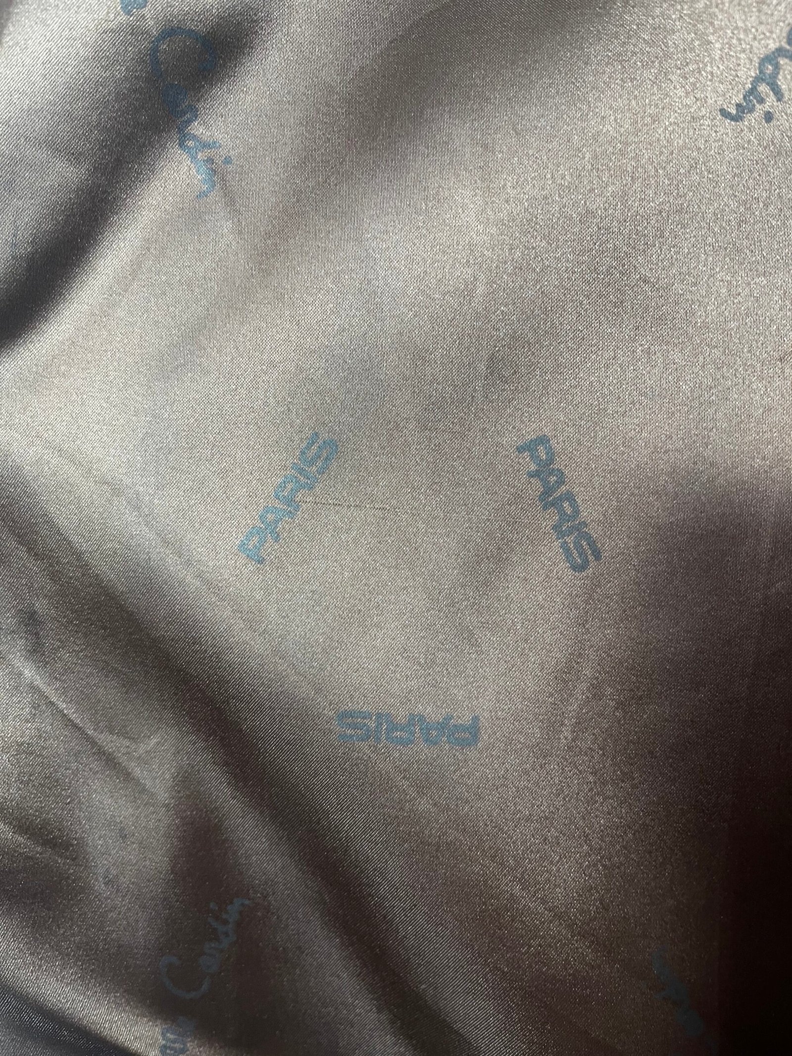 ABRIGO RAYAS PIERRE CARDIN - Imagen 7