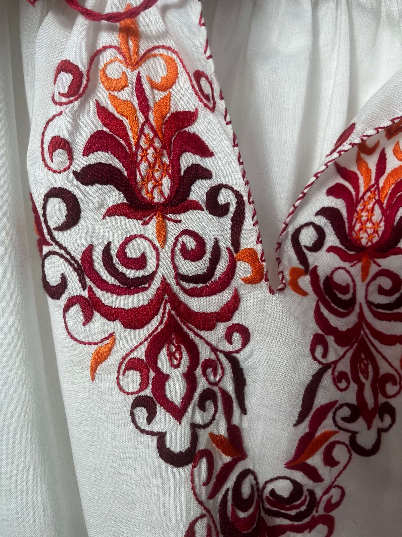 BLUSA VINTAGE BORDADOS - Imagen 2